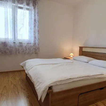 Apartment Pavlovic Krk Town