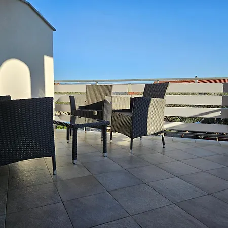 Pavlovic Apartment *