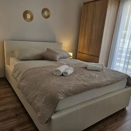 Pavlovic Apartment